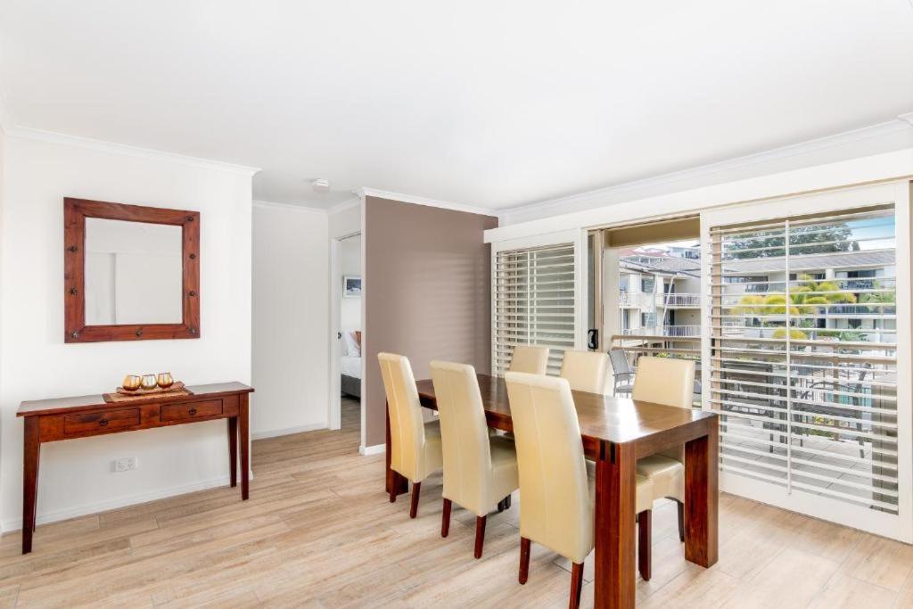 The Village Holiday Apartments At Burleigh Heads Aparthotel 4*